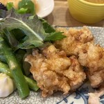 とよ香kitchen - メインは「鶏天」で、これがとても柔らかくていいお味…( ﾟДﾟ)ｳﾏｰ