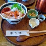 海鮮丼専門 五鉃 熱海店 - 