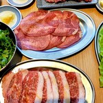 肉の満牛萬 - 