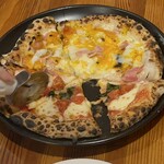 モンテマーレ - メタメタ　マルゲリータ&カルボナーラ