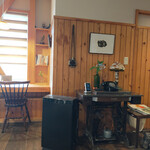 いし豆 - 落ち着く店内