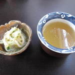楽蔵 - ランチのスープと前菜