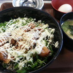 すき家 - トリマヨ丼大盛+味噌汁＝658円　