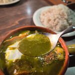 カフェモンキーバー - ポパイカレー / とんとろ