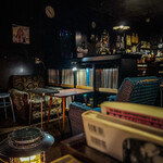 カフェモンキーバー - 店内