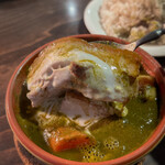 カフェモンキーバー - ポパイカレー / とんとろ