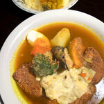 こうひいはうす - チキンカツカレー