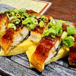 三代目網元 魚鮮水産 - 一品目
『自家製玉子焼きうなぎのせ』