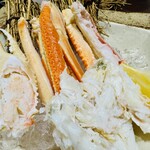 三代目網元 魚鮮水産 - 四品目
『茹で本ズワイガニ』