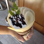 クレープ エメ - バナナホイップ＋チョコソース