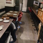 AngelFakeLEGAME - カウンターもあります。お一人で来られても、こちらで落ち着いてるしお食事できそうです。