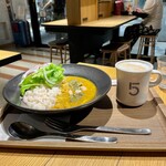 5 CROSSTIES COFFEE エキュートエディション横浜店 （ファイブ クロス