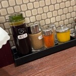 名古屋名物 みそかつ 矢場とん - 