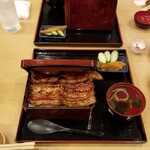 まんまる - うな重到着時。