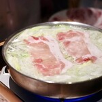 黒豚しゃぶしゃぶ銀座 羅豚 - 黒豚しゃぶしゃぶ