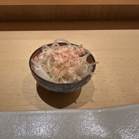 地葉 栄 - 