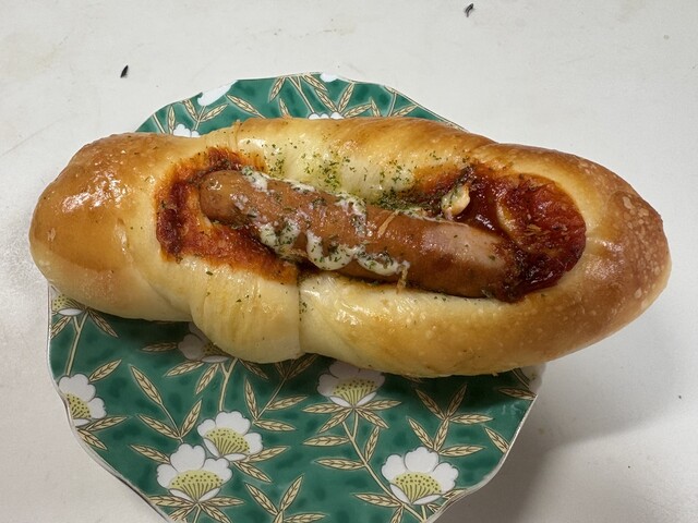 スモモ イオン乙金店 （SUMOMO） - 白木原/パン | 食べログ