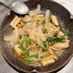 龍のかくれんぼ - 豚と〇〇のオイスターソース炒め①