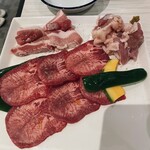 にくまつ 佐賀牛焼肉 - 