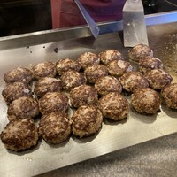 神戸牛ステーキ&カフェ ノーブルウルス 三宮店 - 