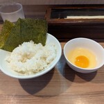 中華そば　金ちゃん - 卵かけご飯。