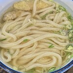 大右衛門うどん - 艶やかできめ細かな半透明の柔らかくモチモチ感がすごい