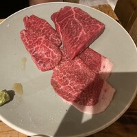 個室焼肉匠 - 赤身肉3種