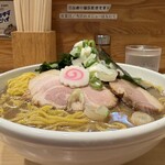 自家製麺 麺や 六等星 - 
