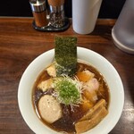 RAMEN GOTTSU - 特製中華そば　味玉とワンタン2個入