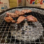 焼肉ホルモン酒場 たかちゃん - 