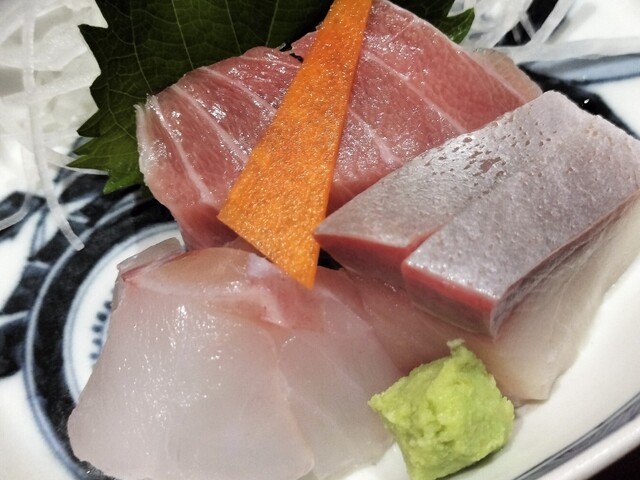 酒丸 市民市場店 &ndash; 秋田の本格居酒屋で味わう地元料理とお酒