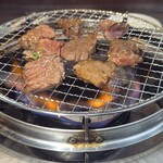 焼肉とワイン 八孝 - 