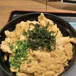 赤い鳥 - ふわとろ親子丼
