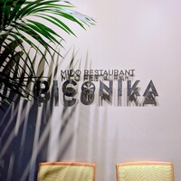 MIDO RESTAURANT PIC NIKA - お店ロゴ