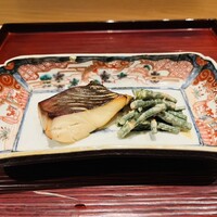 一座建立 - 