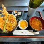 天麩羅の里　天 - 大海老天丼3本