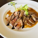 グリルカフェ RIVER ROCK - ロックステーキ