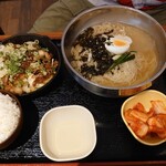 スクラム食堂＆ポチャ - 