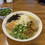 きくや - 【限定】旨味バクハツ潮中華SOBA¥1100、豚出汁炊き込みご飯¥200