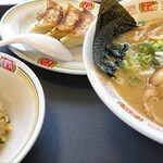 餃子の王将 - 料理写真:餃子の王将ラーメンセット（1,279円）
