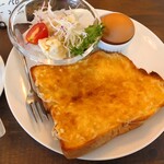 icoi.d'cafe - モーニング アーモンドトースト