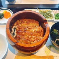 うなぎ処 山道 - 肝吸いは味が濃ゆすぎたなぁ。