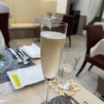 花とフレンチ レストラン ル バンビ - 