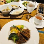 野菜がおいしいレストラン LONGING HOUSE - 