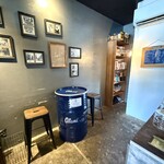 BASE COFFEE STAND - 内観 ①