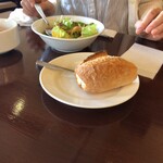 シュトゥーベン・オータマ - ランチのサラダ、スープセット（＾ω＾）