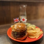 THE GRABBER hamburger pub - ROYAL CROWN BUTTER BURGER（ダブルパティ）