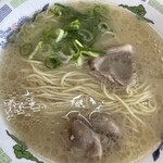 博多ラーメン はかたや - 料理写真: