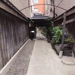 吉寅 - 店舗外観