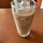 DURGA - 日替わりカレーセット　800円　のドリンク（アイスチャイ）